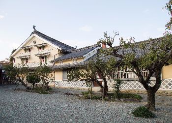 court yard